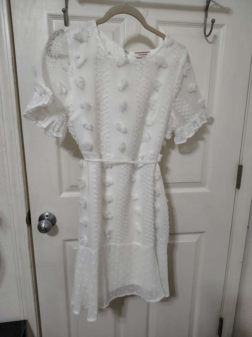 ANDREE BY UNIT White Swiss Dot Pom-Pom Mini Dress Size S Excellent Condition